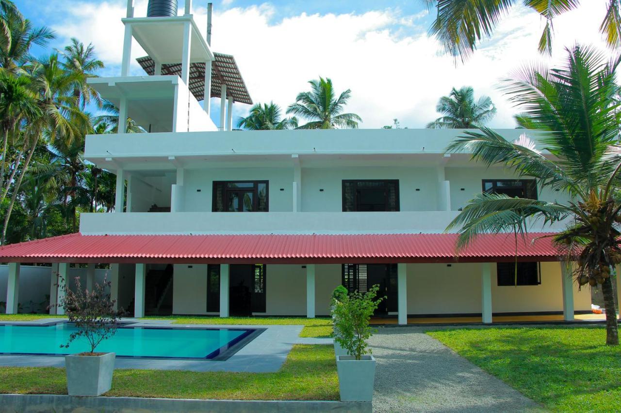 Sayu Garden Hotel Habaraduwa Central Exterior foto